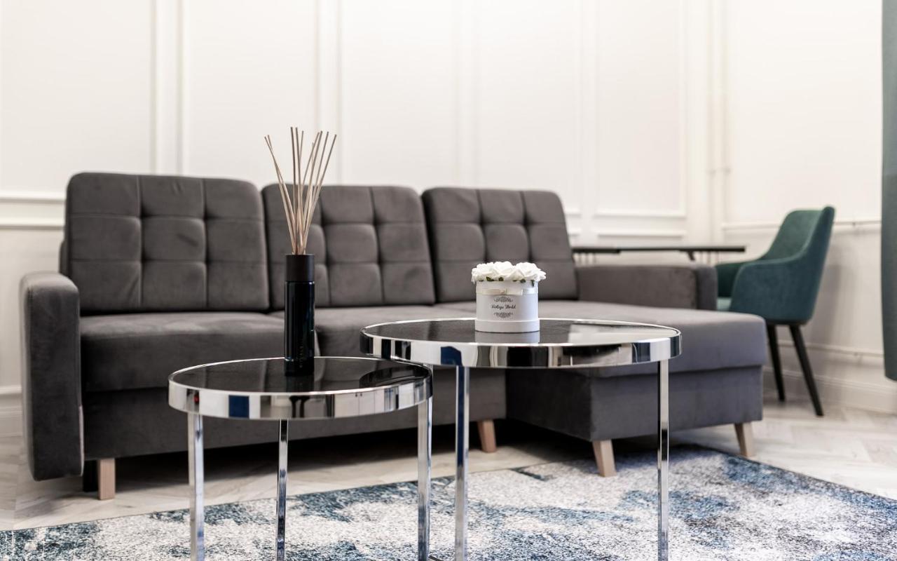 Catalog Boutique Rooms Debrecen Eksteriør bilde